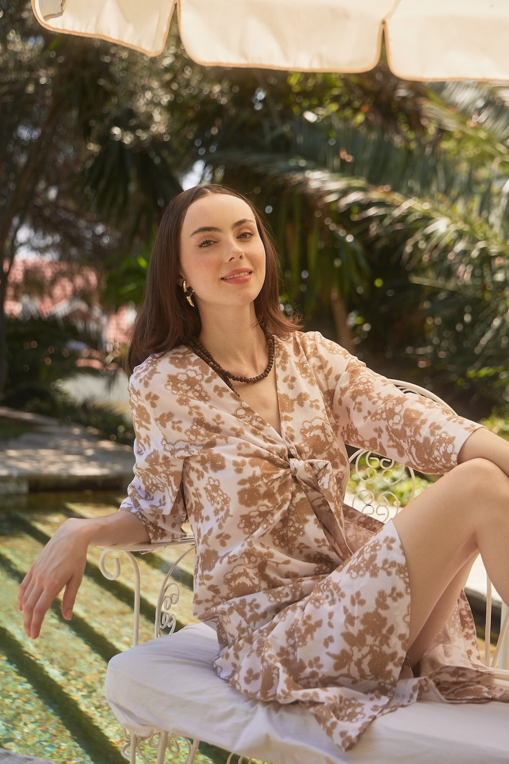 Ön Bağlama Detaylı Açık Kahve Pareo Elbise