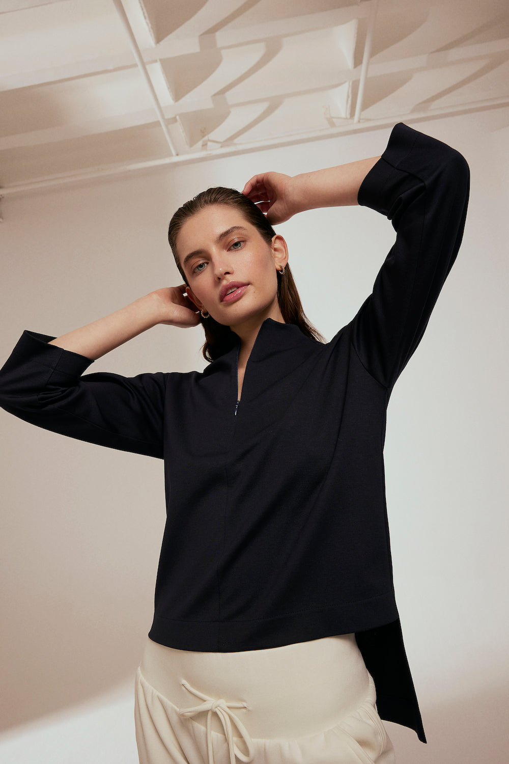 Fermuar Detaylı 3/4 Kol Lacivert Spor Üst Giyim